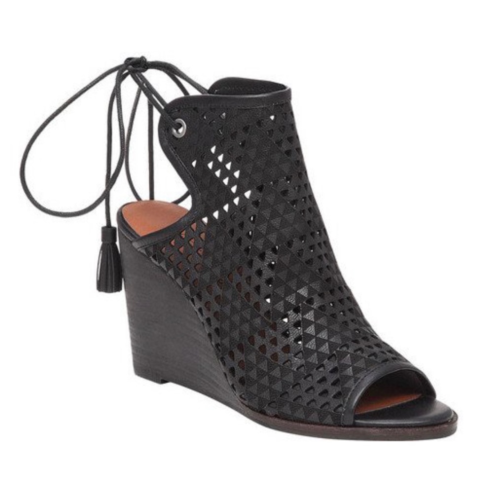 Lucky Brand Riskee Wedge Sandal size 6 black